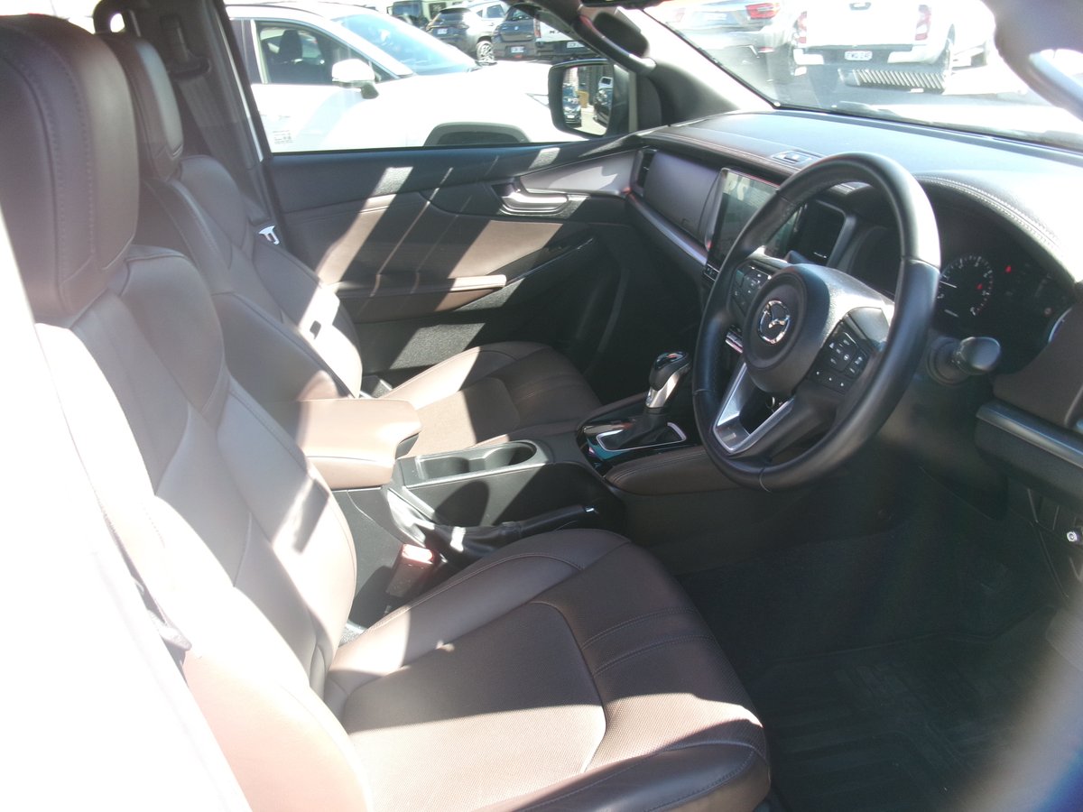2022 Mazda BT-50 image 13