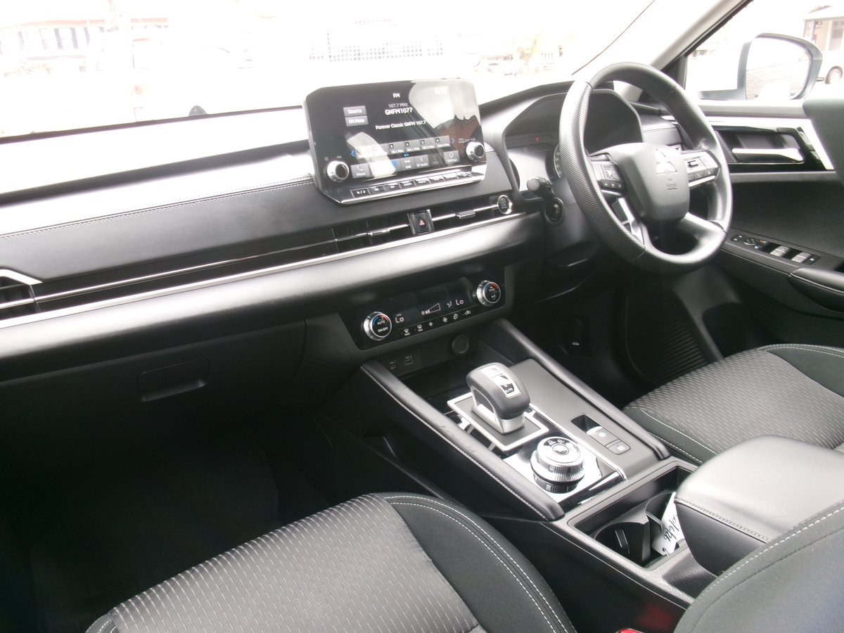 2021 MITSUBISHI OUTLANDER ES 5 SEAT (AWD) ZM MY22 image 19