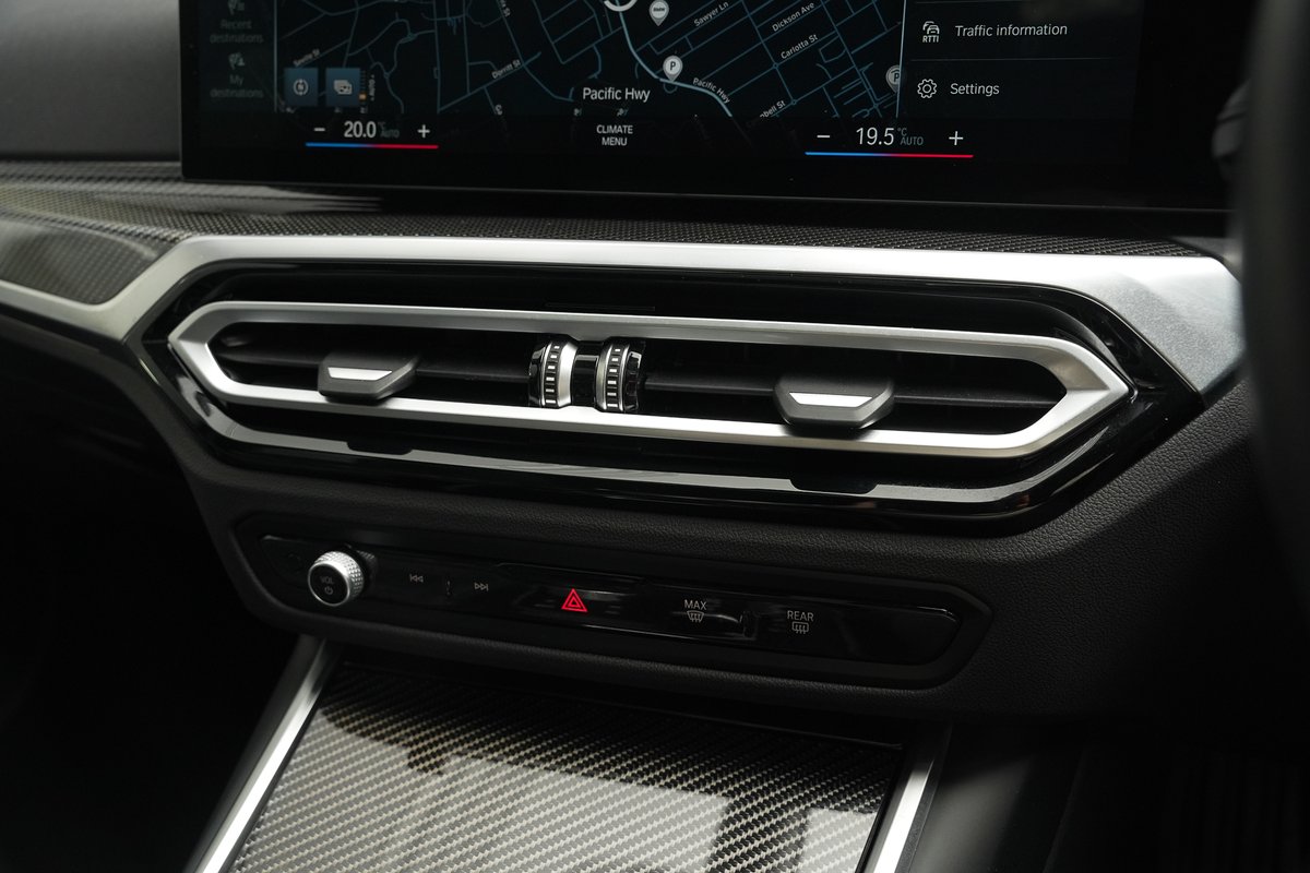 2024 BMW 3 Series M340i xDrive G20 LCI Four Wheel Drive image 18