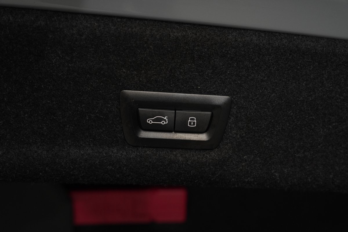 2024 BMW 3 Series M340i xDrive G20 LCI Four Wheel Drive image 29
