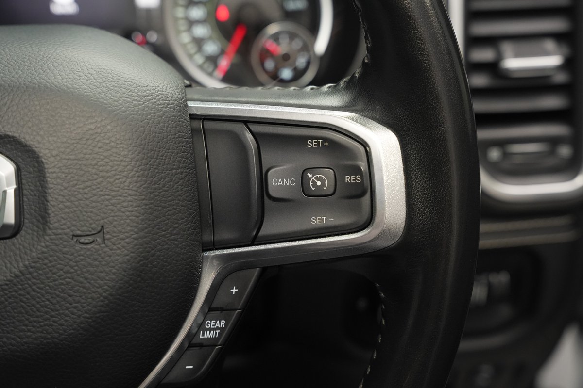 2022 RAM 1500 Laramie RamBox DT MY22 4X4 Dual Range image 21