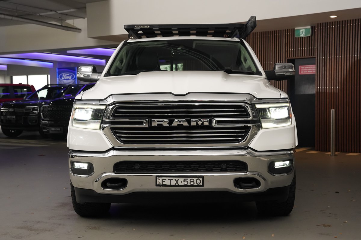 2022 RAM 1500 Laramie RamBox DT MY22 4X4 Dual Range image 4