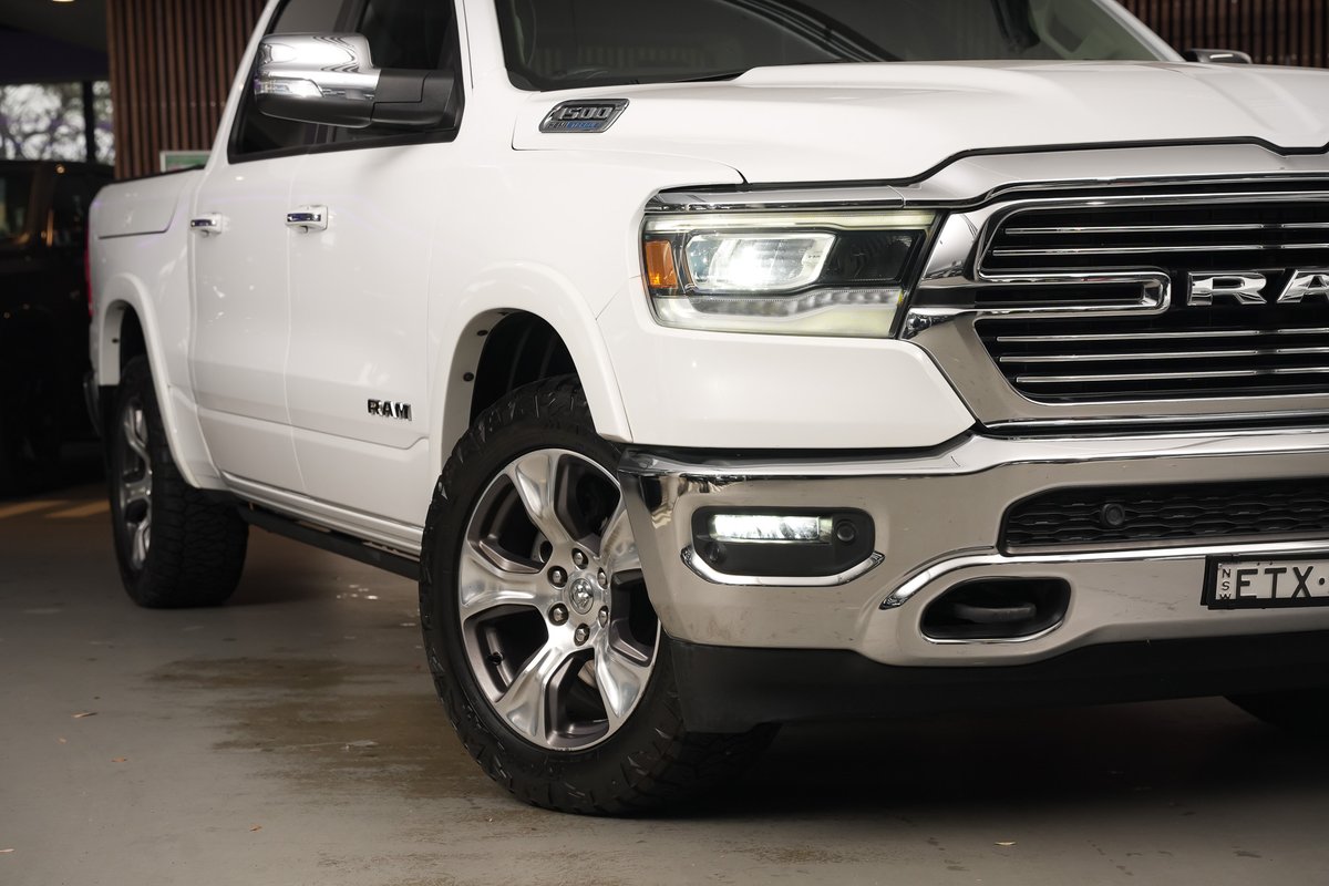 2022 RAM 1500 Laramie RamBox DT MY22 4X4 Dual Range image 6