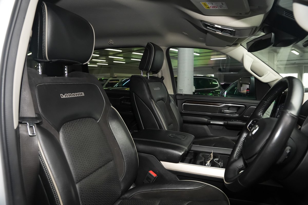 2022 RAM 1500 Laramie RamBox DT MY22 4X4 Dual Range image 9