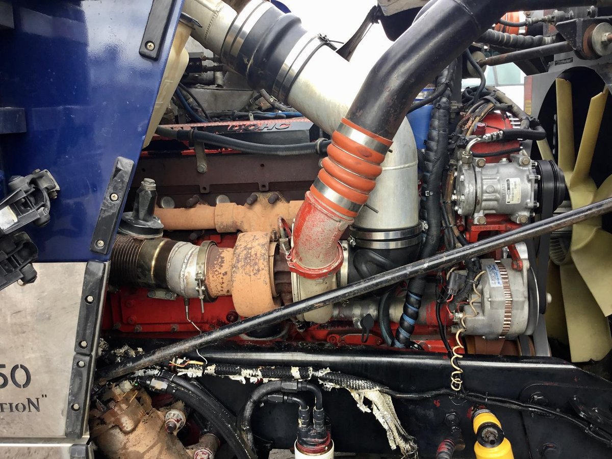2004 Kenworth T950 Tradition 2X Cummins Detroitt $145000+Gst T950 TRADITION image 10