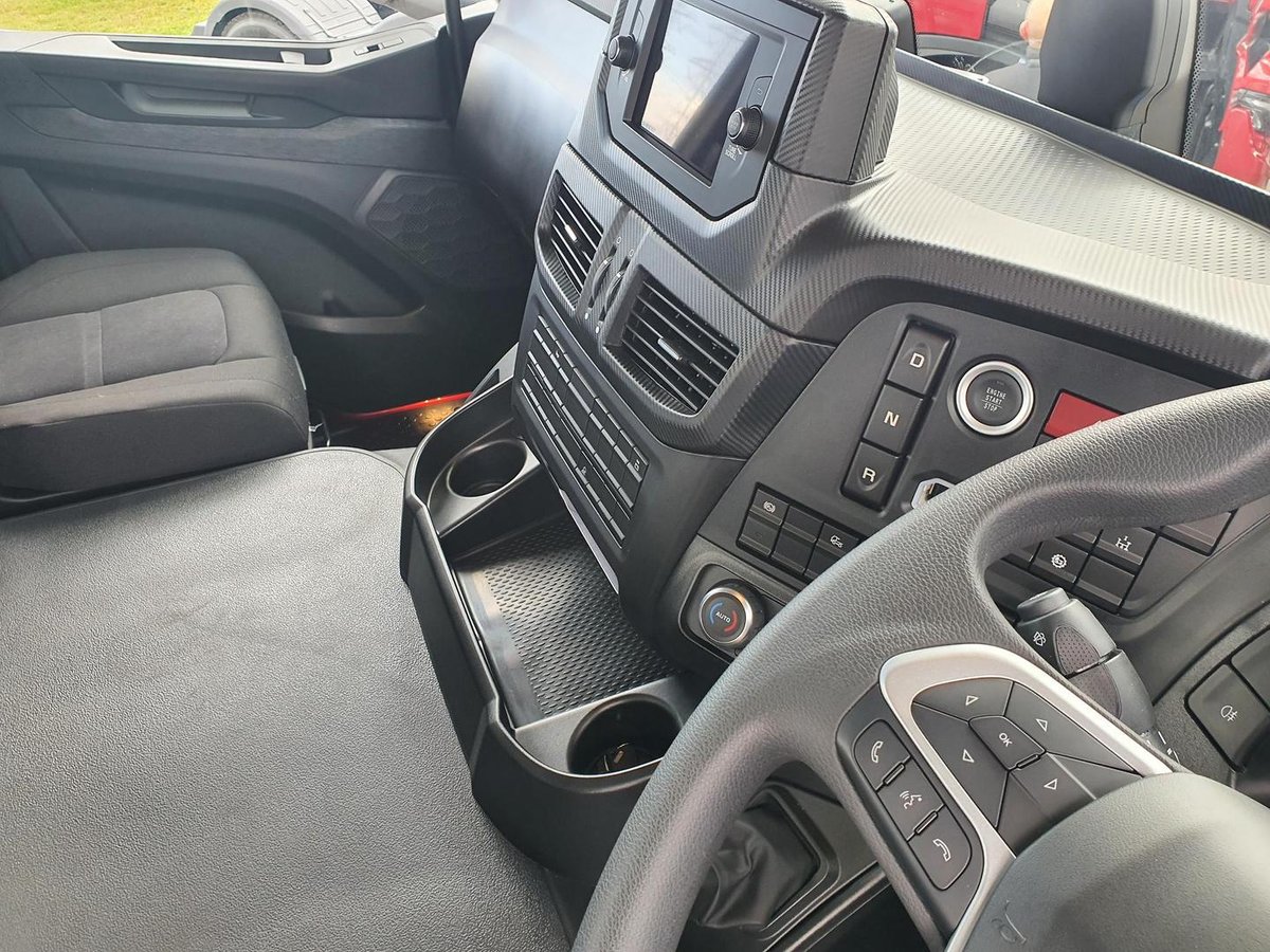 2024 Iveco S-Way AT600 image 22