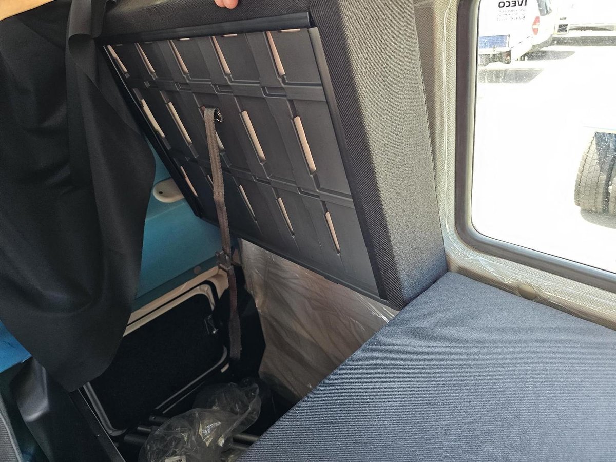 2026 Iveco S-Way AT230 image 36