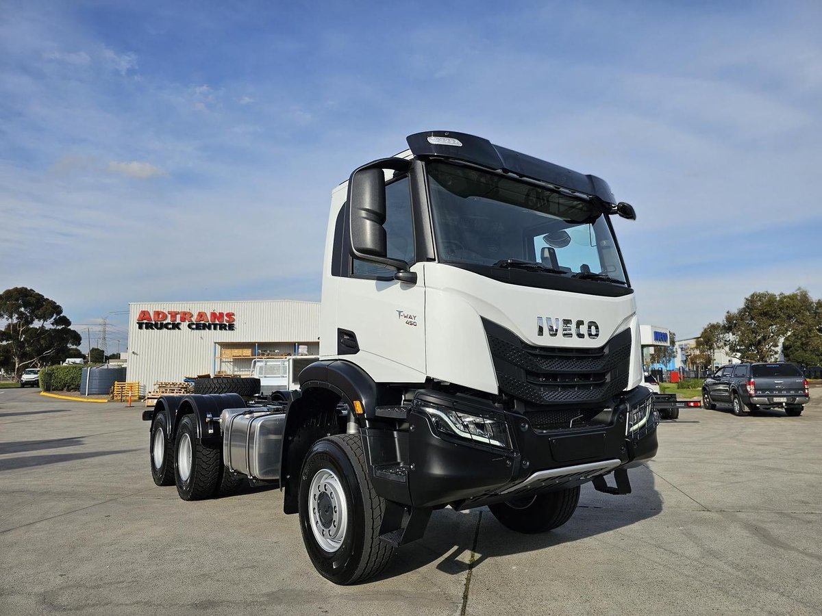 2026 Iveco T-Way image 33