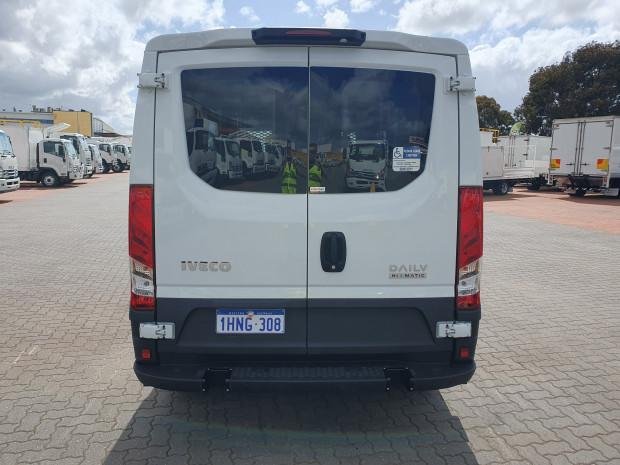 2021 Iveco Daily 35S17 image 27