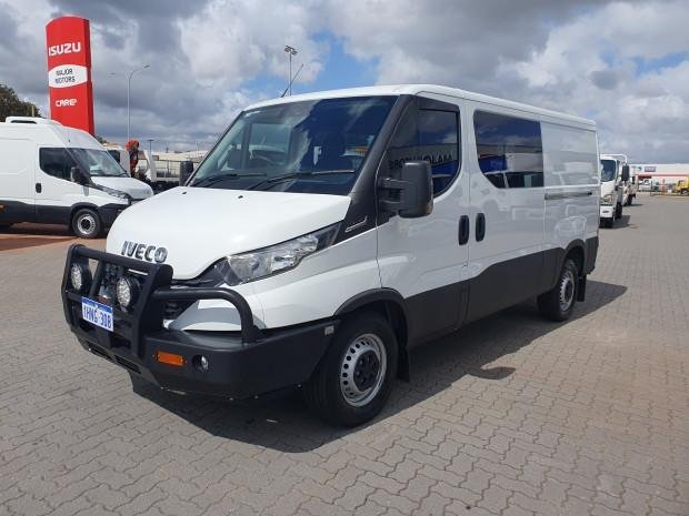 2021 Iveco Daily 35S17 image 24