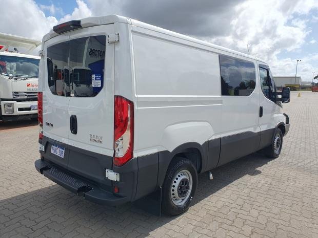 2021 Iveco Daily 35S17 image 25