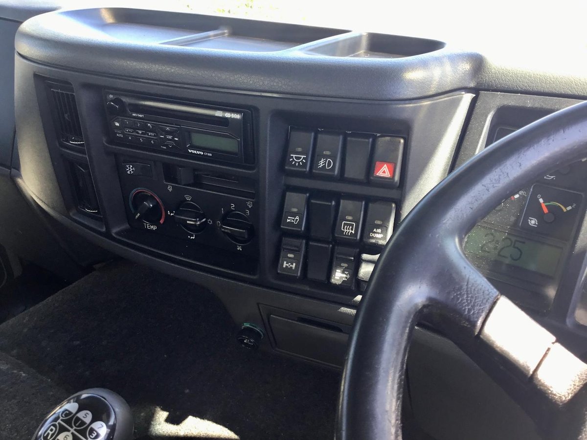 2005 Volvo Fl6-250 6X2 8,6Mt 14Plt Volvo Hist As Traded $50000+Gst FL-250 6X2 image 15