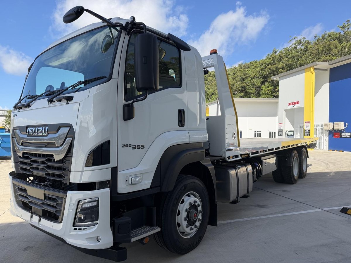 2026 Isuzu F Series FXY 260-355 AT R63 image 4