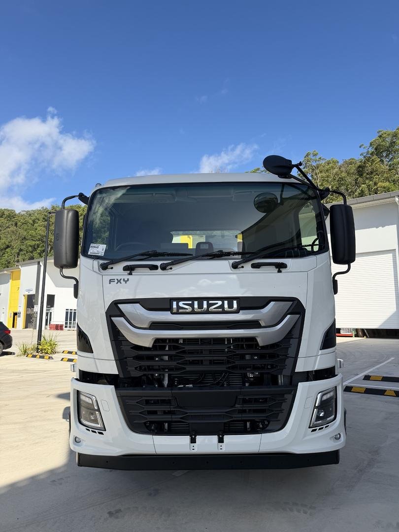 2026 Isuzu F Series FXY 260-355 AT R63 image 9