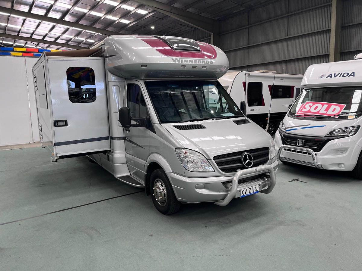 2010 Winnebago Menindee B2644SL For Sale in Campbellfield Roberts RV