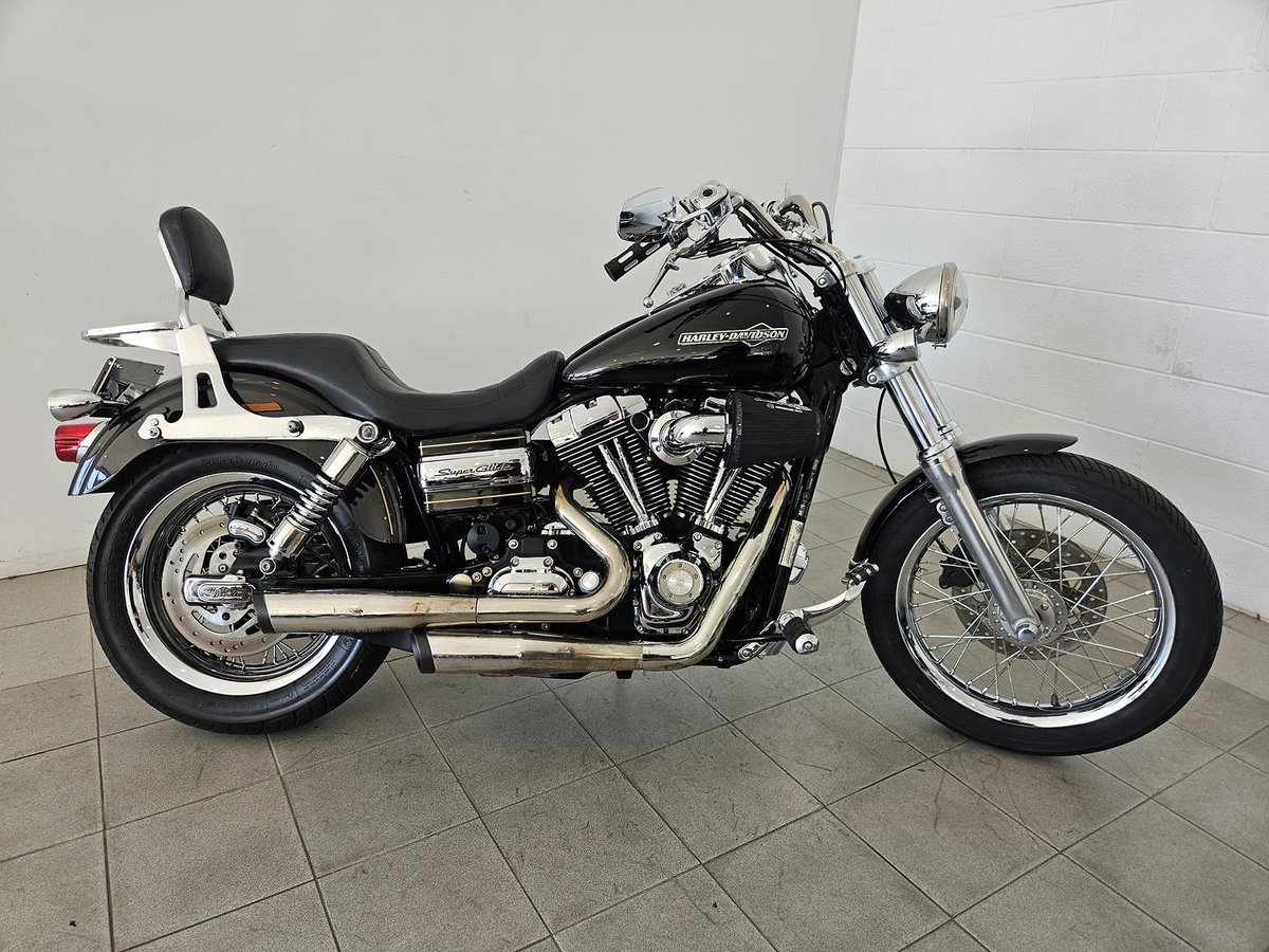 2011 HarleyDavidson Dyna Super Glide Custom 1584 (fxdc) Dyna For Sale