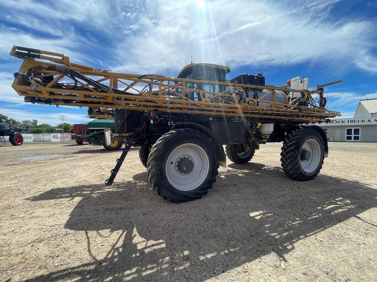 2016 Rogator 1300B image 7
