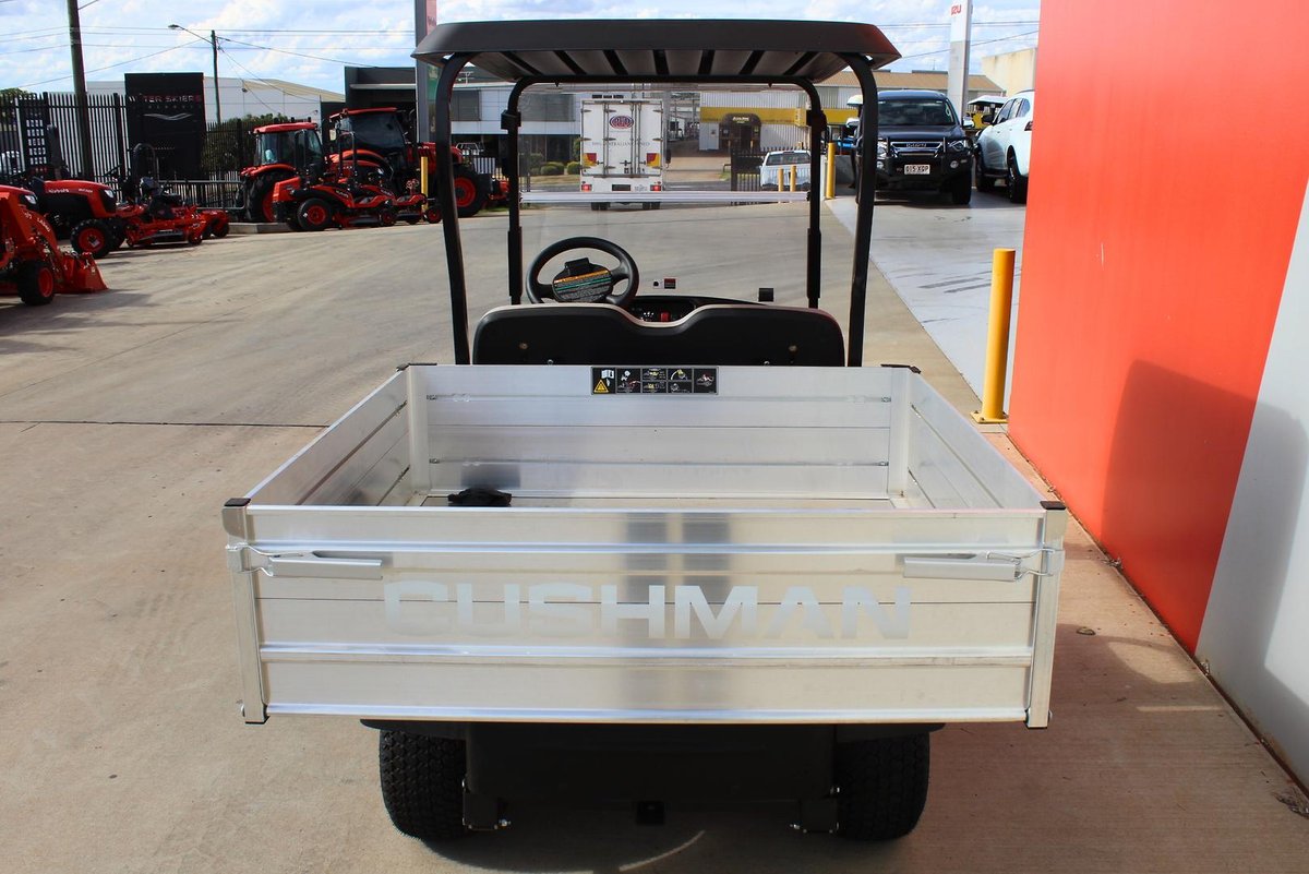 2023 Cushman Hauler image 12