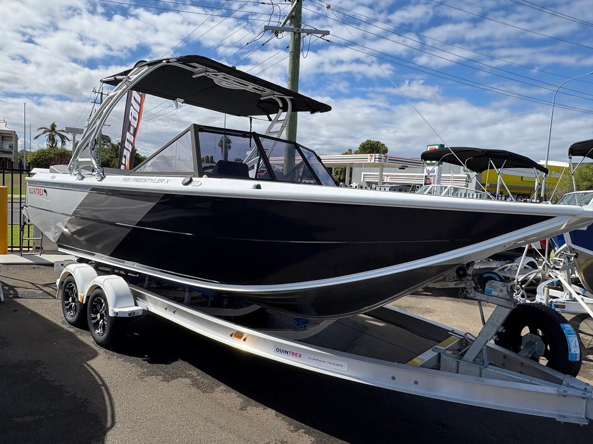 2023 QUINTREX 595 Freestyler X 150 S