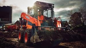 2024 Kubota Ssv75 image 3