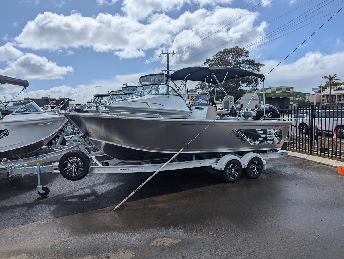 2023 QUINTREX 570 Renegade CC