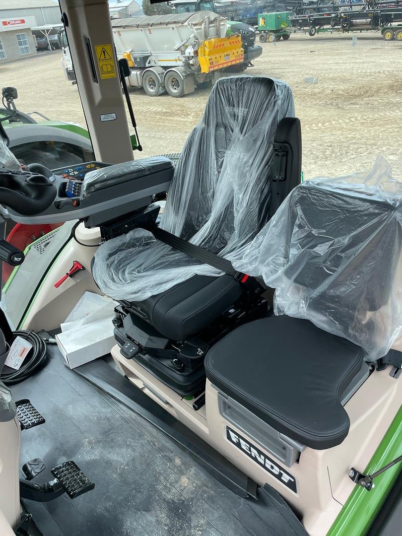 Fendt 1162 Vario Mt Tractor image 5