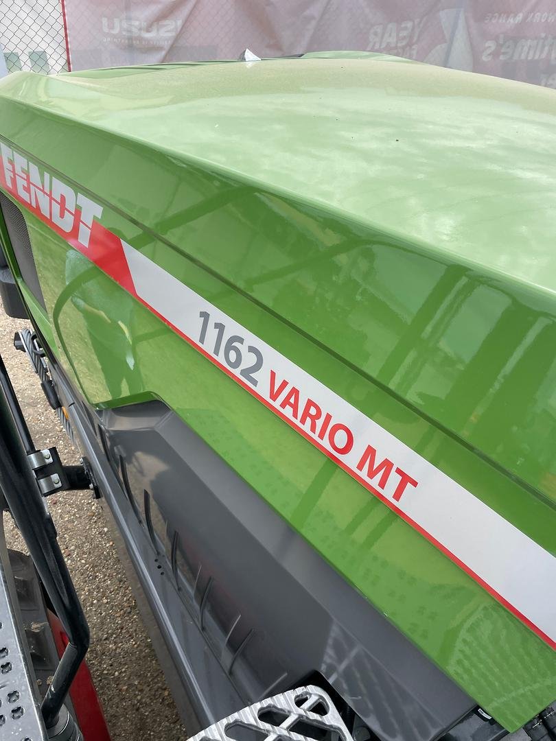 Fendt 1162 Vario Mt Tractor image 10