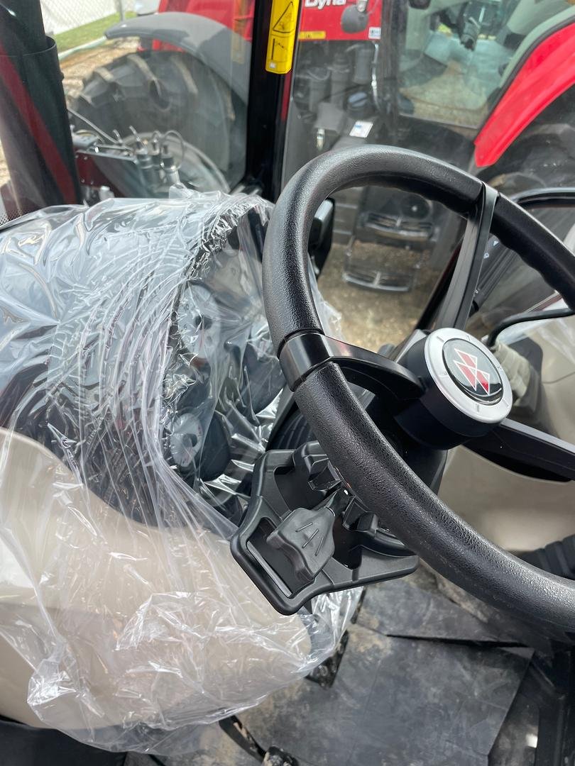 2023 Massey Ferguson 5710 Es.Cab image 13
