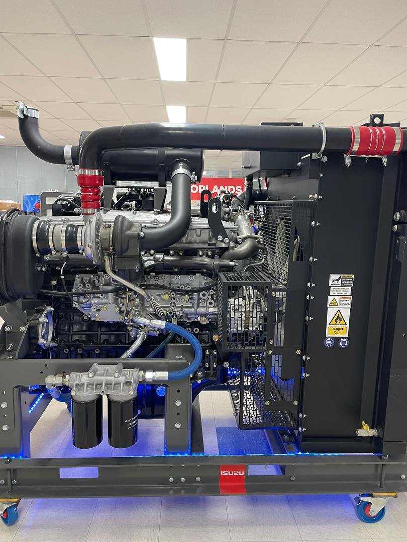 Isuzu Engine image 5