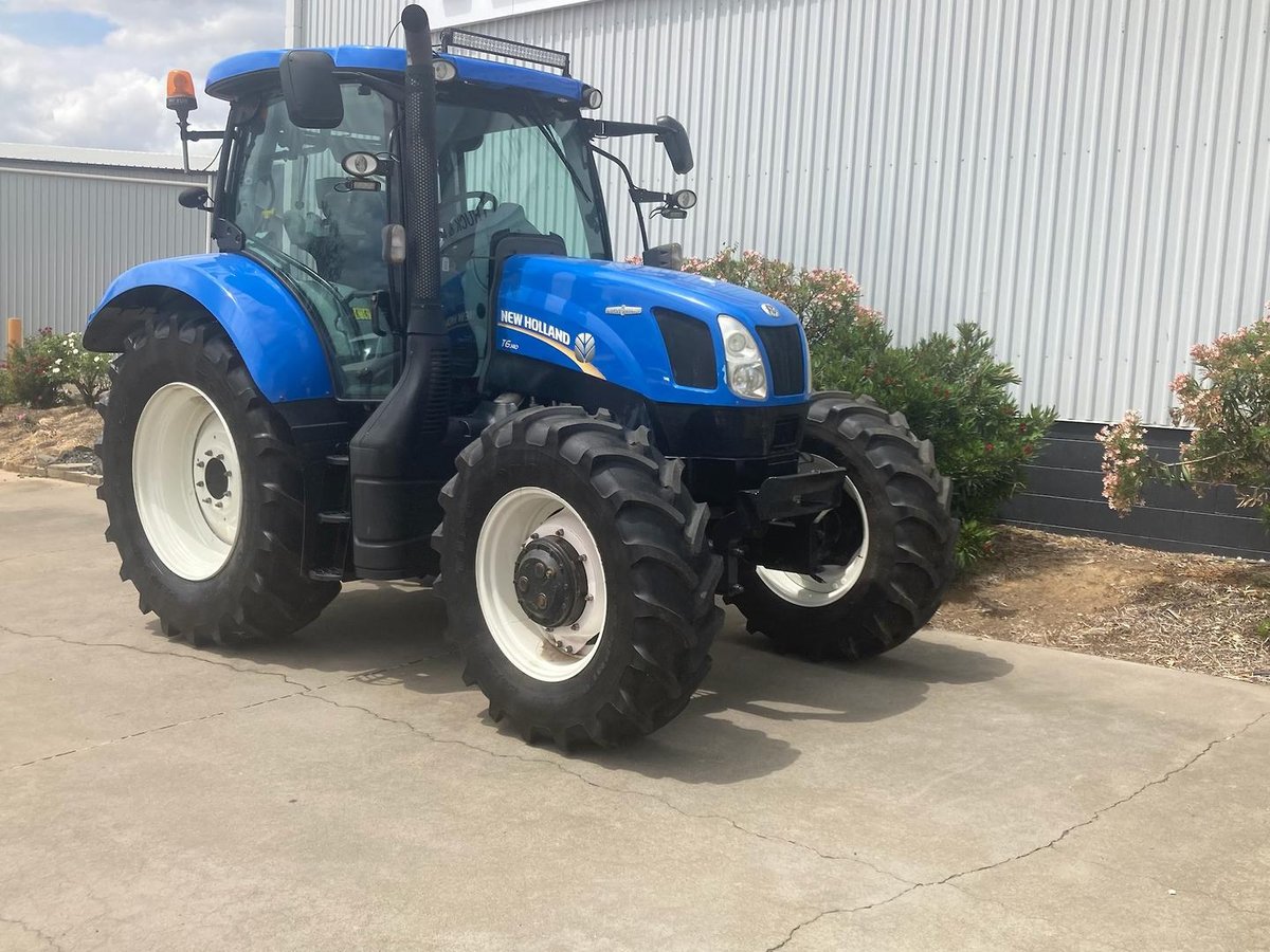 2016 New Holland T6.140 image 3