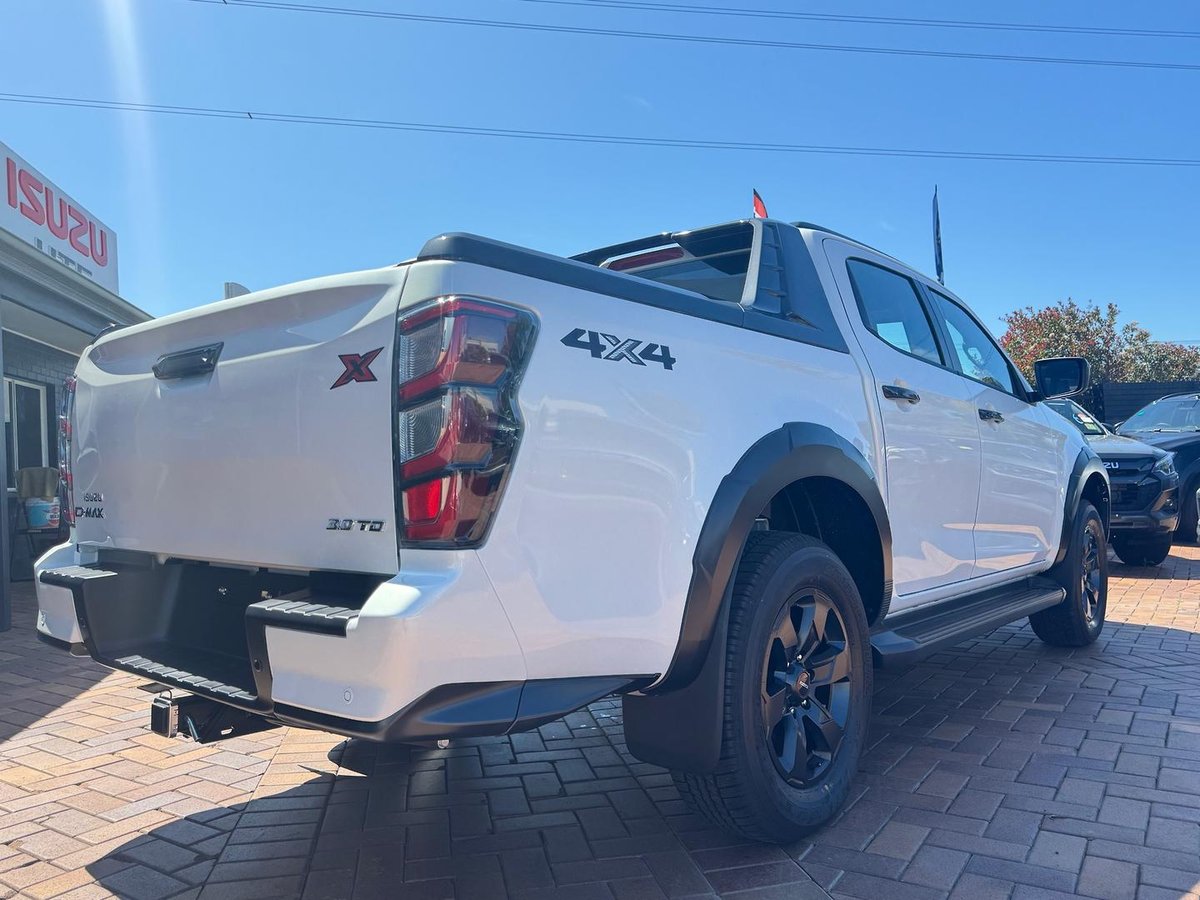 2026 Isuzu D-MAX X-TERRAIN MY25.5 4X4 Dual Range image 8