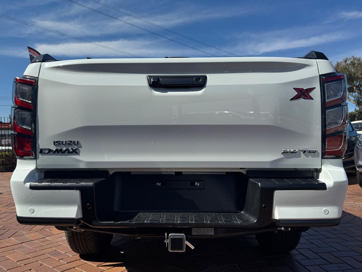 2026 Isuzu D-MAX X-TERRAIN MY25.5 4X4 Dual Range image 7