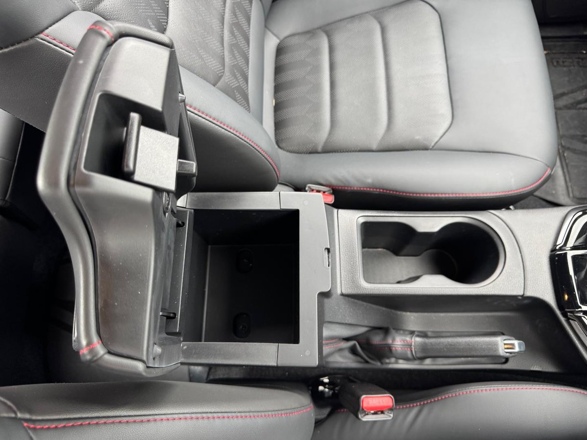 2026 Isuzu D-MAX X-TERRAIN MY25.5 4X4 Dual Range image 29