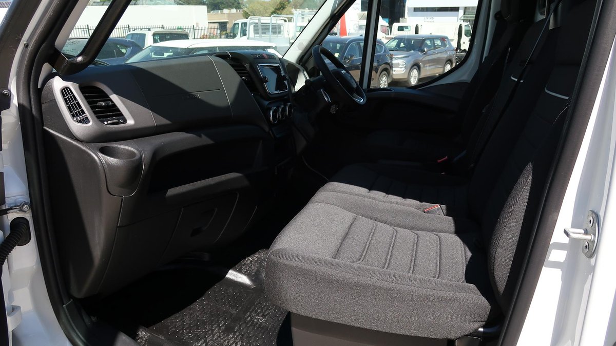 2023 Iveco Daily 50C18V image 6