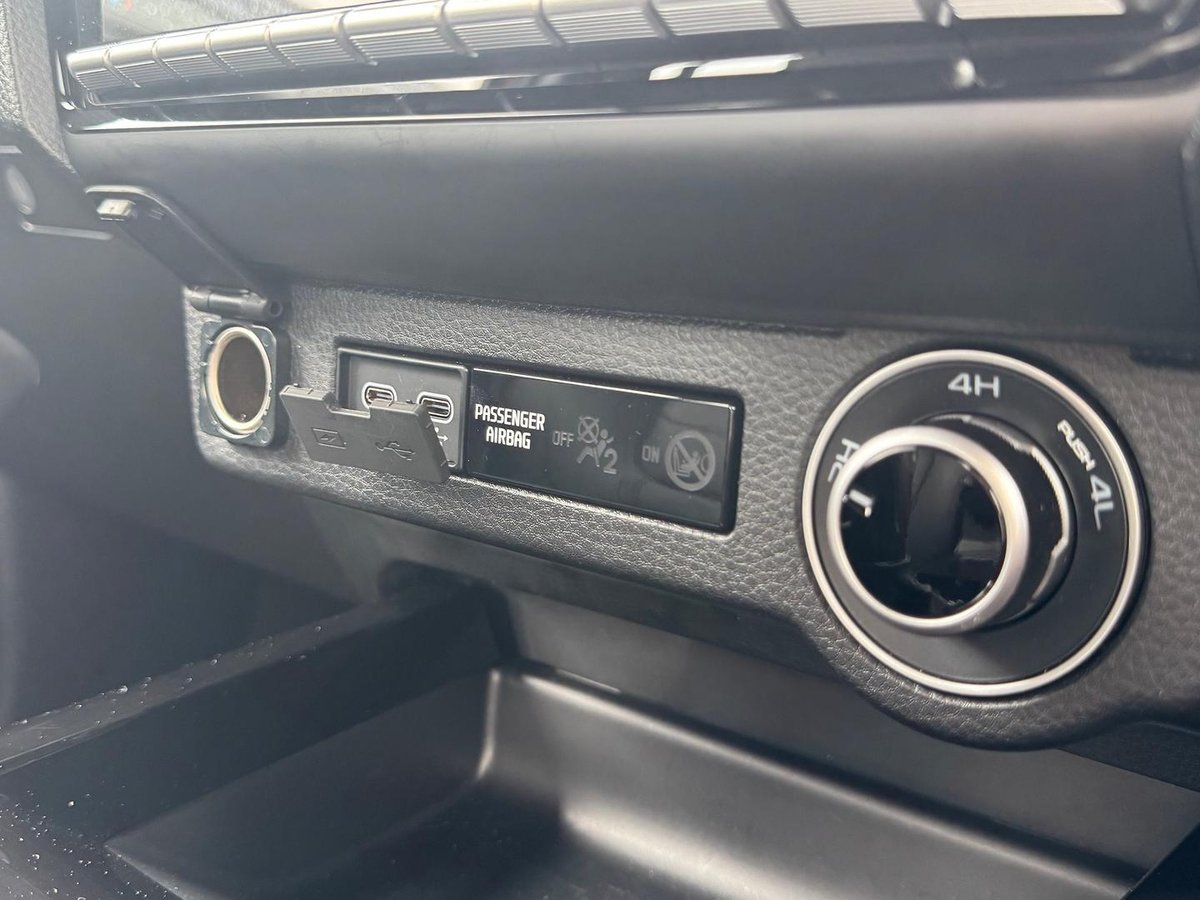 2026 Isuzu D-MAX X-TERRAIN MY25.5 4X4 Dual Range image 20