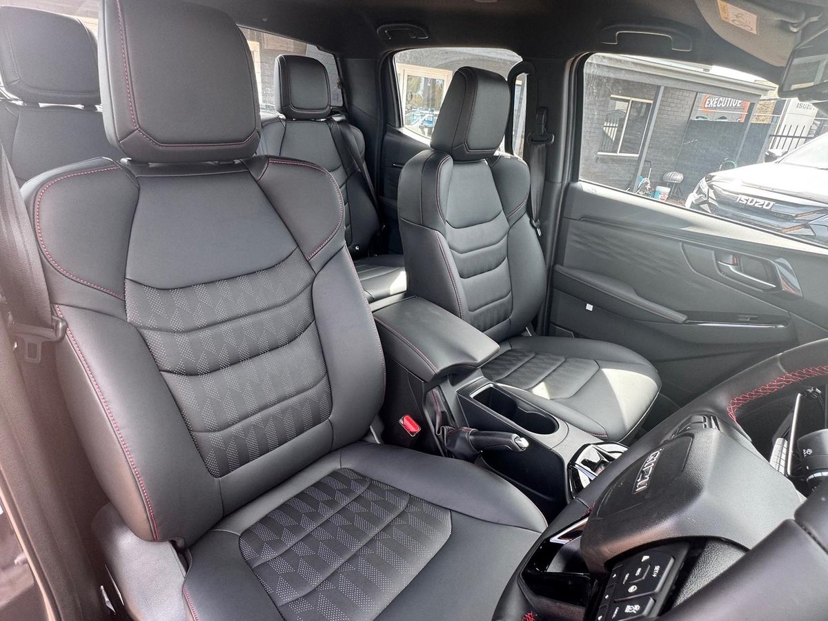 2026 Isuzu D-MAX X-TERRAIN MY25.5 4X4 Dual Range image 13