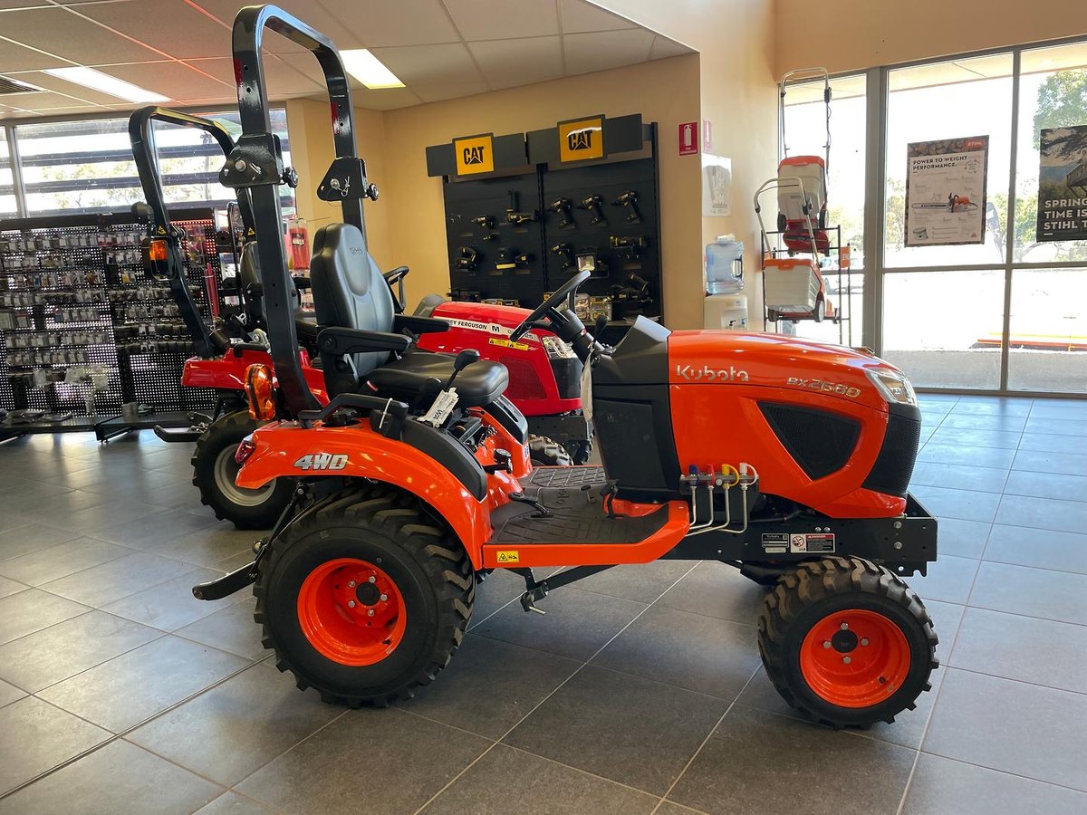 BX2680 TRACTOR 2025 Kubota Bx2680 26Hp Tractor