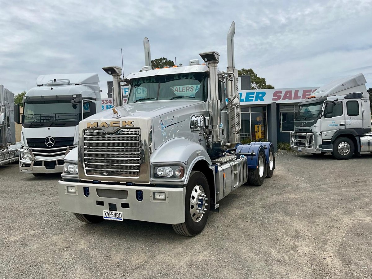 2022 Mack Trident 234000 Klm 4117 Hours $220,000+gst Suit New Byers Mack Trident Update Model image 2
