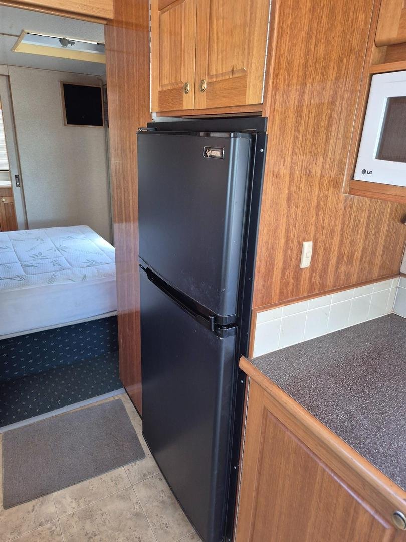 2003 Isuzu Nqr450 4 Berth Swagman image 20