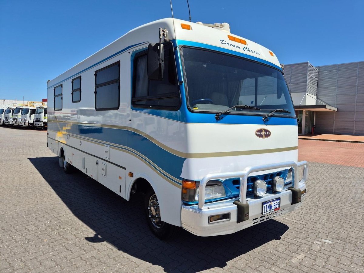2003 Isuzu Nqr450 4 Berth Swagman image 56
