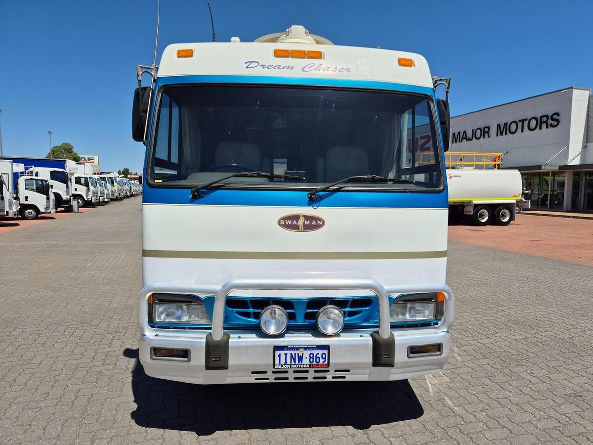 2003 Isuzu Nqr450 4 Berth Swagman image 57