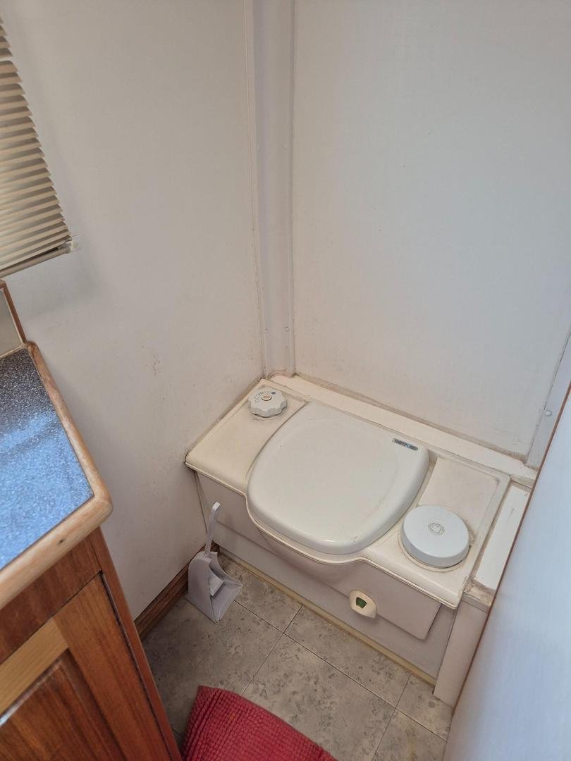 2003 Isuzu Nqr450 4 Berth Swagman image 27