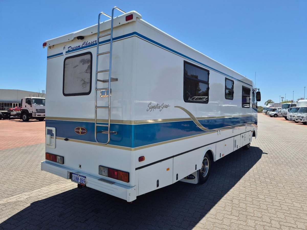 2003 Isuzu Nqr450 4 Berth Swagman image 53
