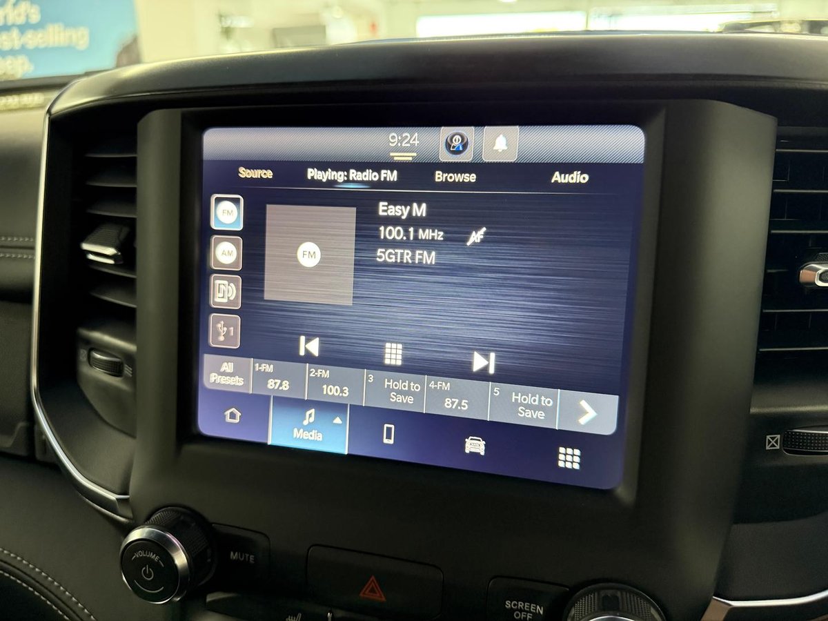 2024 RAM 1500 Big Horn DT MY24 4X4 Dual Range image 25