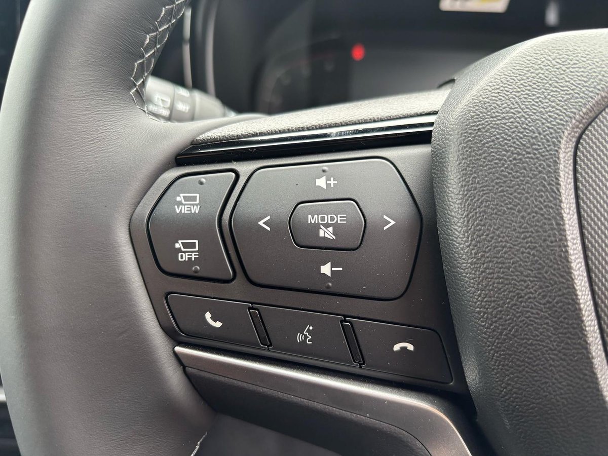 2026 Isuzu MU-X X-TERRAIN MY25.5 4X4 Dual Range image 23