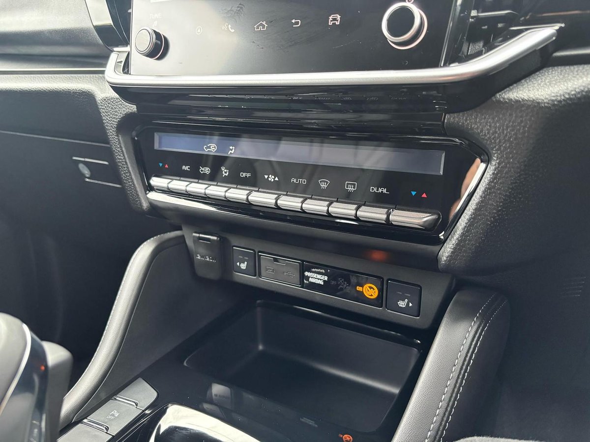 2026 Isuzu MU-X X-TERRAIN MY25.5 4X4 Dual Range image 21