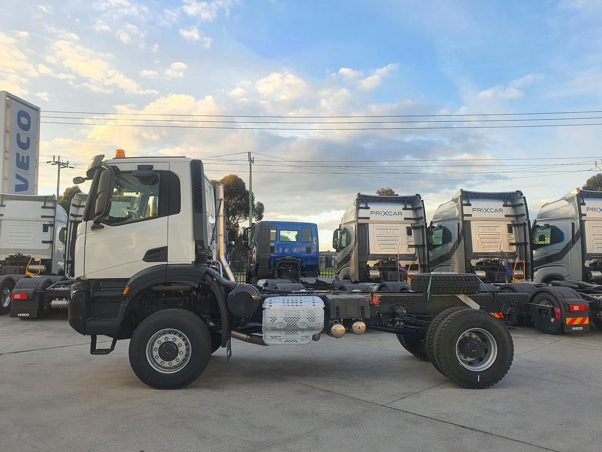 2024 Iveco T-Way T-WAY 4x4 image 4