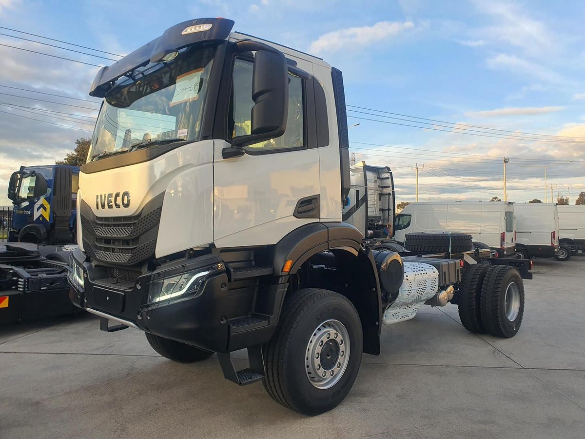 2024 Iveco T-Way T-WAY 4x4 image 3