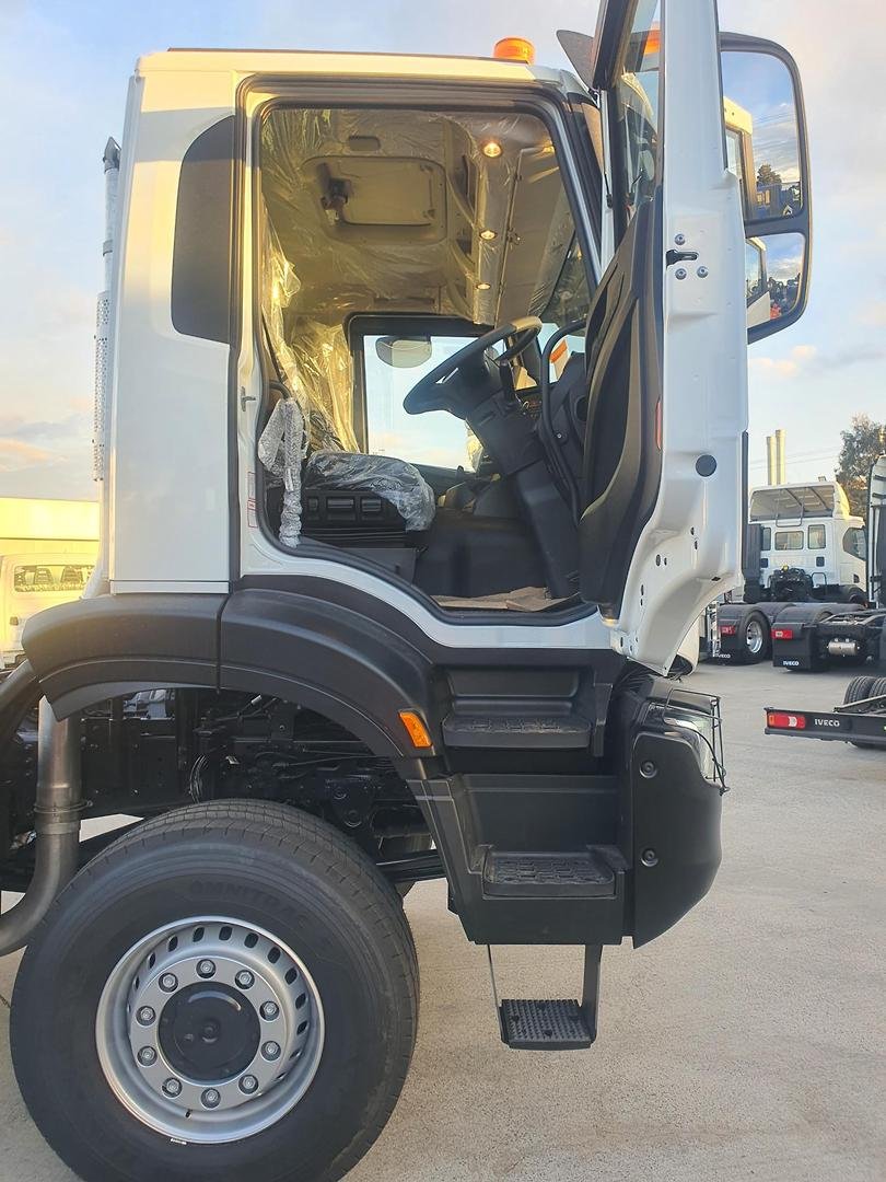 2024 Iveco T-Way T-WAY 4x4 image 8