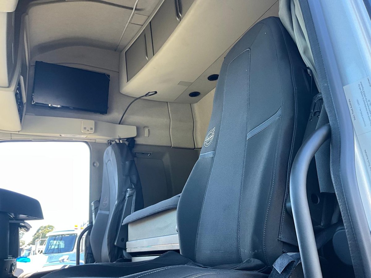 2020 Volvo Fh Series image 9